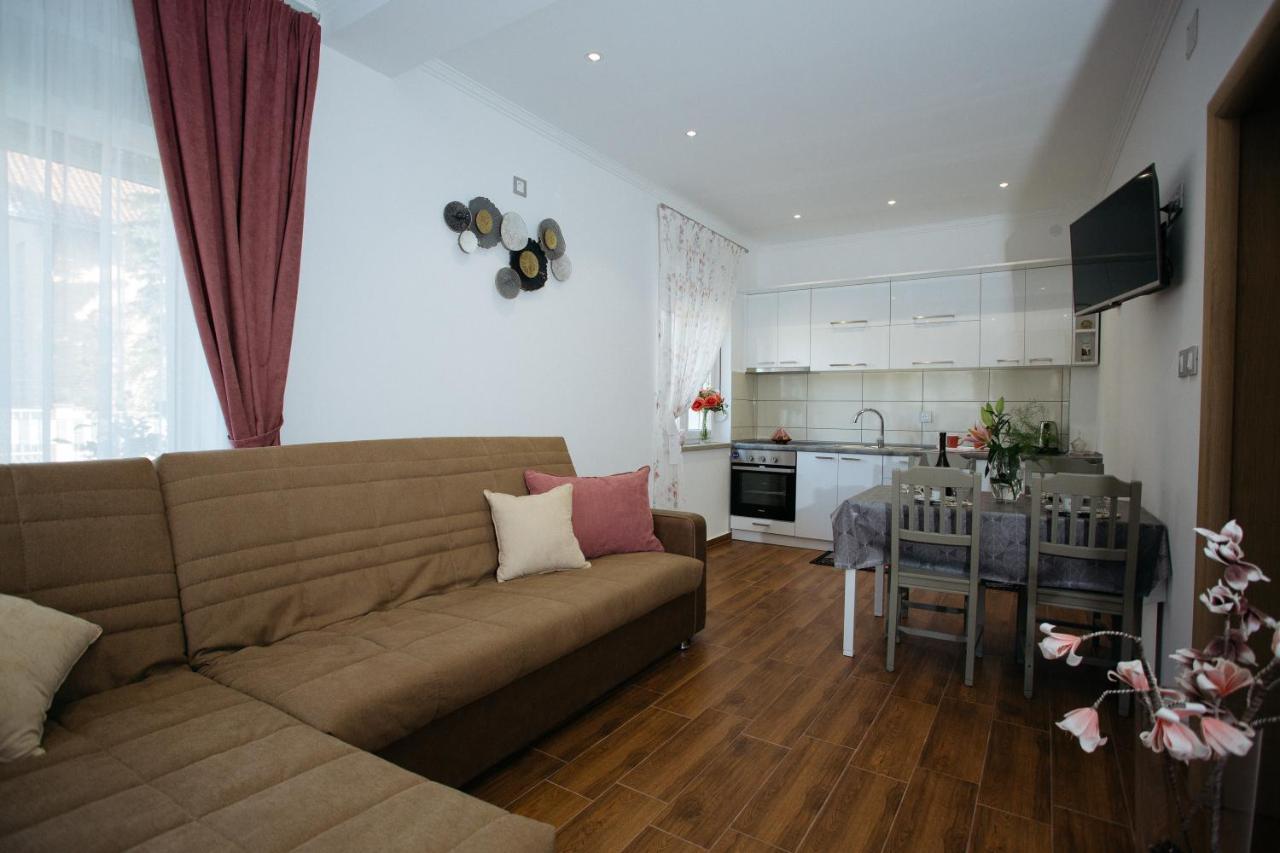 Apartmani Mikic Palić Exterior foto