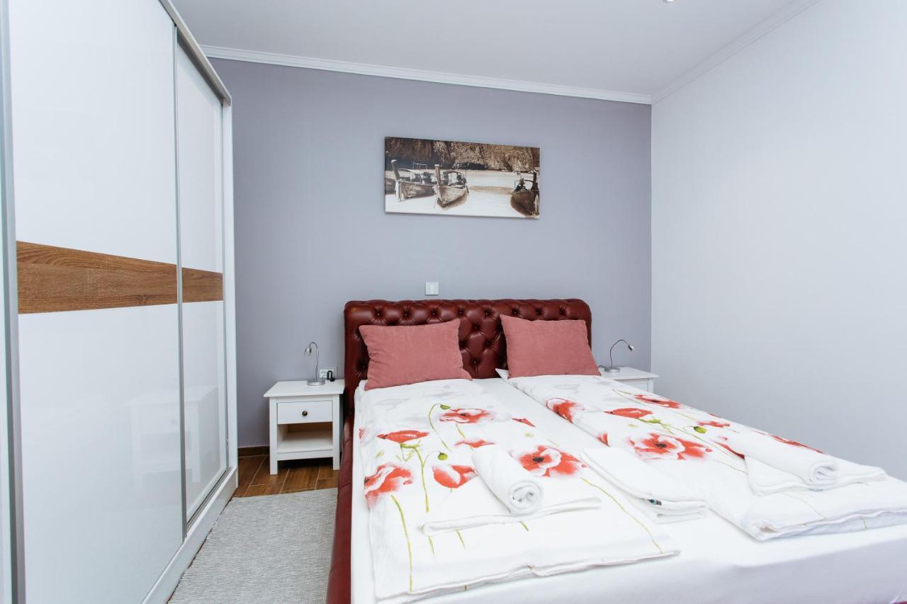 Apartmani Mikic Palić Exterior foto
