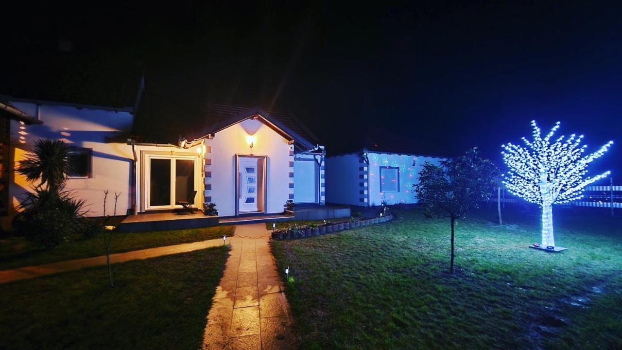 Apartmani Mikic Palić Exterior foto